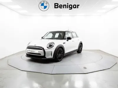 Usado Mini Cooper 136 CV (100 kW) 2023 Blanco Utilitario