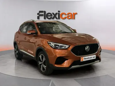 Usado MG ZS Comfort 116 CV (85 kW) 2025 Naranja SUV