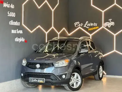 Usado SsangYong Korando 149 CV (109 kW) 2016 Azul SUV