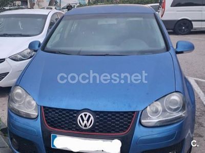 Usado VW Golf IV Trendline 105 CV (77 kW) 2005 Azul Berlina