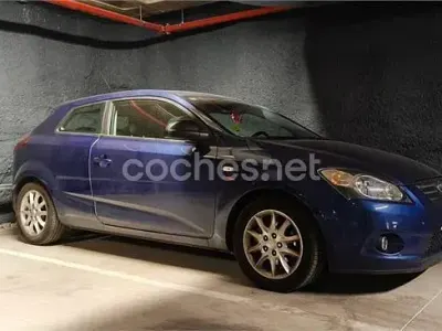 Usado Kia ProCeed Active 115 CV (84 kW) 2008 Azul Utilitario