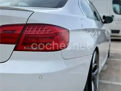 Usado BMW 330 245 CV (180 kW) 2010 Blanco Coupe