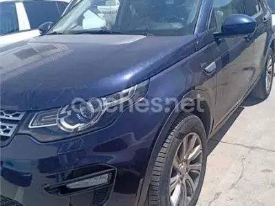 Usado Land Rover Discovery Sport HSE 150 CV (110 kW) 2016 Azul SUV