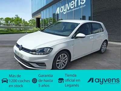 Usado VW Golf VIII Edition 131 HP (96 kW) 2020 Branco Citadino