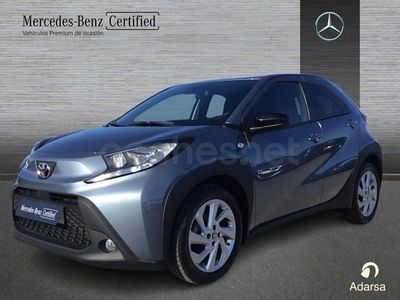 Usado Toyota Aygo X 72 CV (52 kW) 2025 Gris / plata SUV