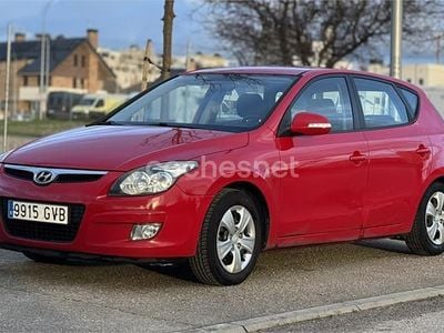 Rojo Usado 2010 Hyundai i30 Classic Berlina | 3300 € (Precio justo)