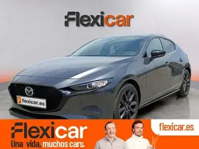 Usado Mazda 3 122 CV (89 kW) 2023 Gris / plata Berlina