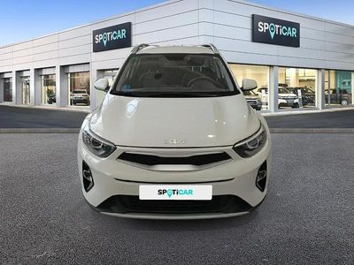 Begagnad Kia Stonic 100 HK (73 kW) 2022 Vit SUV