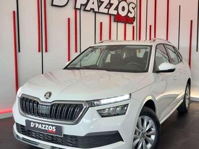 Usado Skoda Kamiq Style 110 CV (80 kW) 2021 Blanco SUV