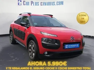 Usado Citroën C4 Cactus Feel 82 CV (60 kW) 2017 Rojo Utilitario