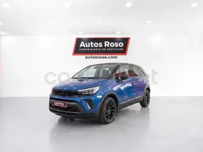 Usado Opel Crossland GS Line 110 CV (80 kW) 2022 Azul SUV