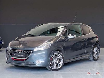 Usado Peugeot 208 GTi 200 CV (147 kW) 2013 Gris Utilitario