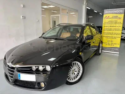 Usado Alfa Romeo 159 Ti 210 CV (154 kW) 2008 Negro Familiar