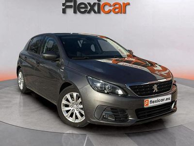Usado Peugeot 308 Access 130 CV (95 kW) 2020 Gris Berlina
