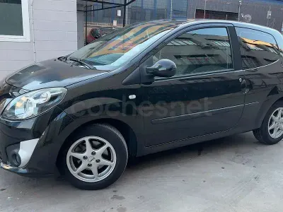 Usado Renault Twingo Night&Day 75 CV (55 kW) 2009 Negro Utilitario