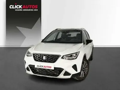 Usado Seat Arona Xperience 110 CV (80 kW) 2023 Blanco SUV
