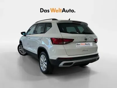 Usado Seat Ateca Style 150 CV (110 kW) 2025 Blanco SUV