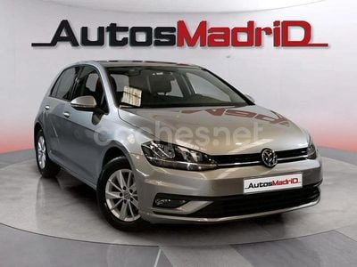 Gris / plata Usado 2020 VW Golf Edition Berlina | 17.990 € (Precio justo)