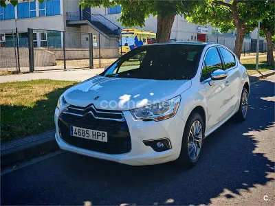 Usado Citroën DS4 120 CV (88 kW) 2013 Blanco Utilitario