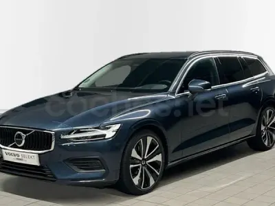 Usado Volvo V60 Core 197 CV (144 kW) 2022 Azul Familiar
