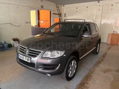 Usado VW Touareg R 174 CV (127 kW) 2007 Gris / plata SUV
