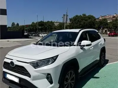 Usado Toyota RAV4 Hybrid Advance 218 CV (160 kW) 2023 Blanco SUV