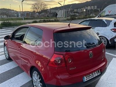 Usado VW Golf V GT 170 CV (125 kW) 2007 Rojo Berlina