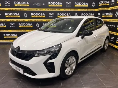 Begagnad Renault Clio V Evolution 100 HK (73 kW) 2023 Vit Sedan