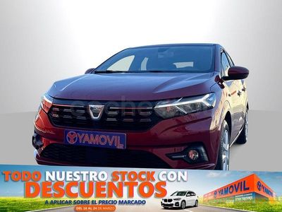 Usado Dacia Sandero Comfort 100 CV (73 kW) 2022 Granate Berlina