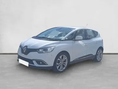Usado Renault Scénic IV Intens 131 CV (96 kW) 2017 Blanco Monovolumen