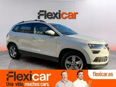 Usado Skoda Karoq Ambition 150 HP (110 kW) 2018 Branco SUV