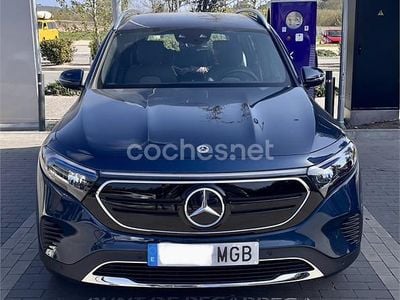 Mercedes EQB250