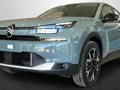 Nuevo Citroën C4 X Business Class 145 CV (106 kW) 2026 Verde SUV