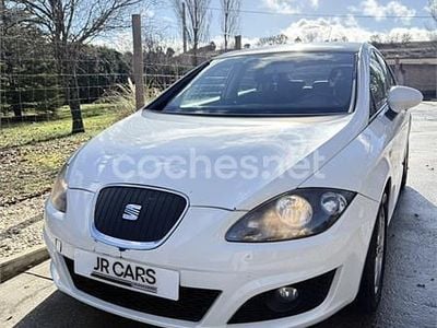 Usado Seat Leon Copa 105 CV (77 kW) 2011 Blanco Berlina