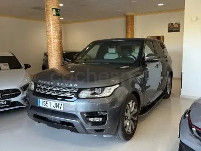Usado Land Rover Range Rover HSE 306 CV (225 kW) 2016 Gris / plata SUV