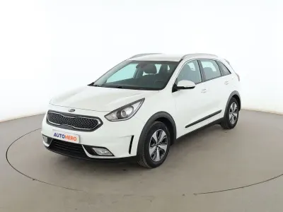 Usado Kia Niro 141 CV (103 kW) 2017 Blanco SUV