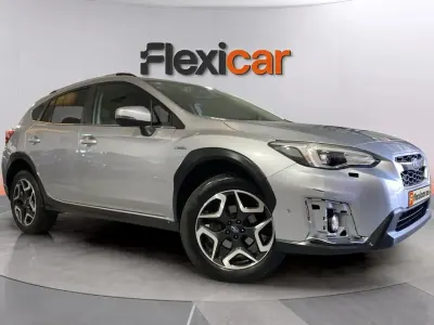 Usado Subaru XV Sport 151 CV (111 kW) 2024 Gris SUV
