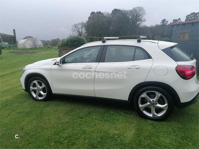 Usado Mercedes GLA200 136 CV (100 kW) 2017 Blanco SUV