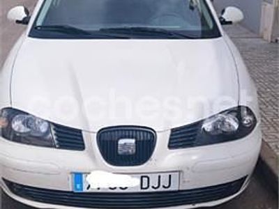 Begagnad Seat Ibiza Reference 100 HK (73 kW) 2005 Vit Halvkombi
