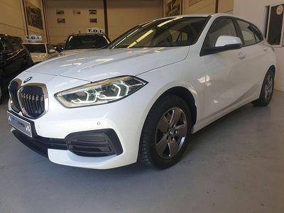 Usado BMW 118 136 CV (100 kW) 2023 Blanco Utilitario