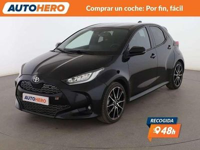 Negro Usado 2023 Toyota Yaris Hybrid Sport Berlina | 18.761 € (Precio justo)