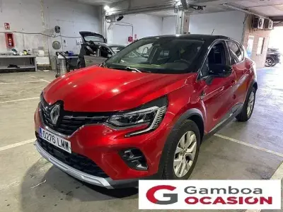 Usado Renault Captur Intens 140 CV (102 kW) 2021 Rojo SUV