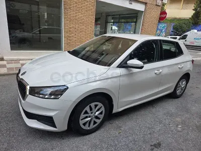 Occasion Skoda Fabia Ambition 80 PK (58 kW) 2022 Wit Hatchback