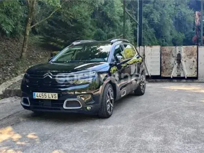 Usado Citroën C5 Aircross Shine 131 CV (96 kW) 2021 Negro SUV