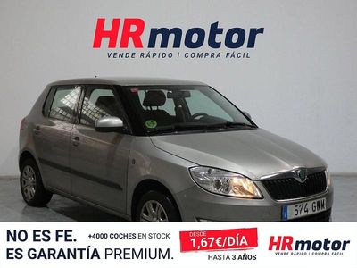 Usado Skoda Fabia Style 105 CV (77 kW) 2010 Gris Utilitario