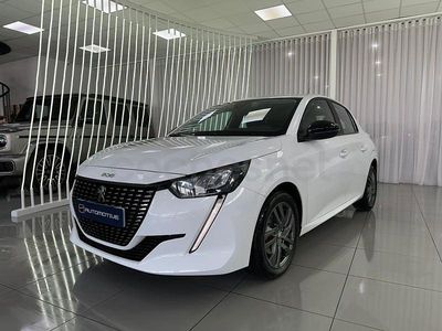 Usado Peugeot 208 Active 100 CV (73 kW) 2023 Blanco Utilitario