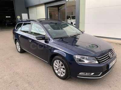 Usado VW Passat Edition 122 CV (89 kW) 2014 Azul Familiar
