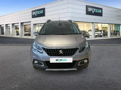 Usado Peugeot 2008 Allure 110 CV (80 kW) 2016 Gris SUV