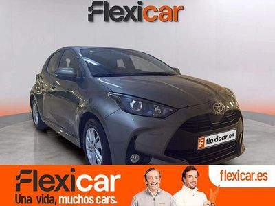 Marrón Usado 2024 Toyota Yaris Edition Berlina | 17.990 € (Precio justo)