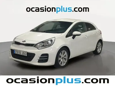 Usado Kia Rio 84 CV (61 kW) 2015 Blanco Utilitario